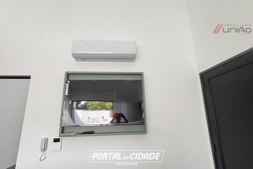 Casa &agrave; venda - 250m&sup2; - Residencial Royal Garden