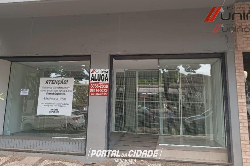 Sal&atilde;o Comercial para alugar - 245m&sup2; - Centro