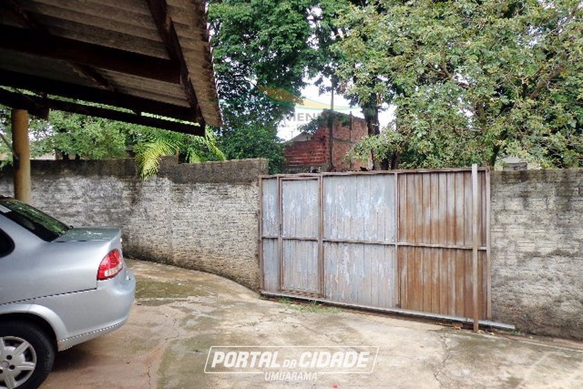Casa &agrave; venda - 90m&sup2; - CONJUNTO RESIDENCIAL C&Oacute;RREGO LONGE