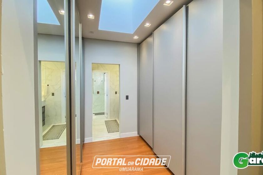 Casa &agrave; venda - 281m&sup2; - Euro Park