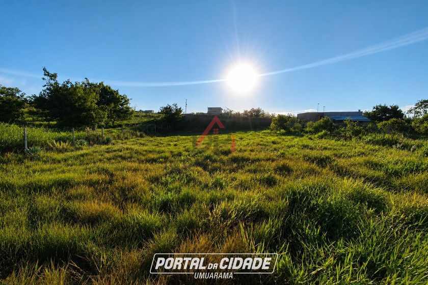 Terreno &agrave; venda - 1000m&sup2; - &Aacute;rea Rural de Umuarama