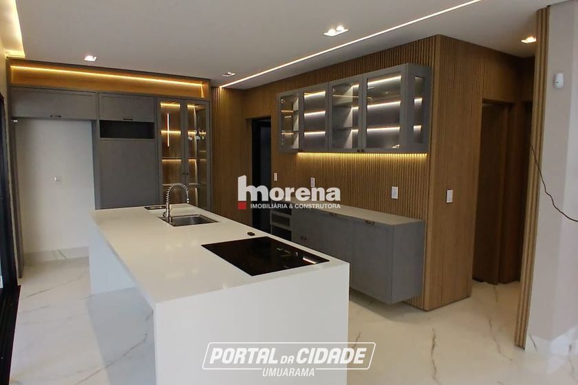 Sobrado &agrave; venda - 308m&sup2; - Zona V