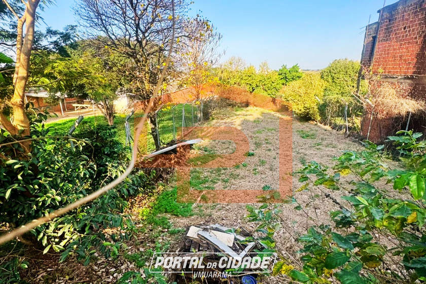 Terreno &agrave; venda - 435m&sup2; - Zona IV