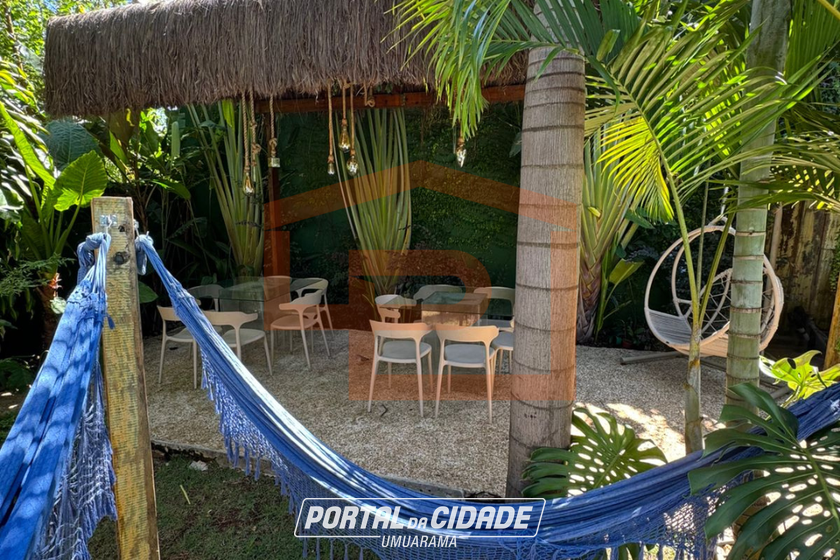 Casa &agrave; venda - 240m&sup2; - Centro