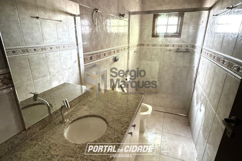 Casa &agrave; venda - 250m&sup2; - Jardim Bandeirantes