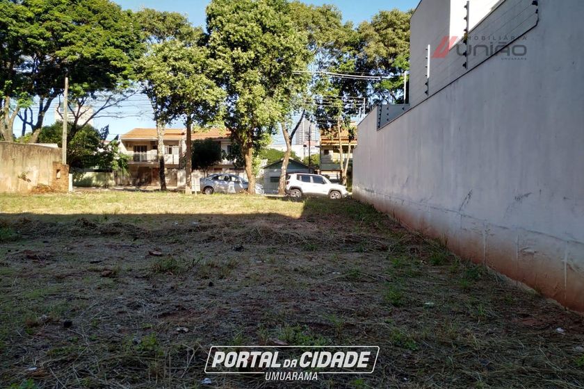 Terreno &agrave; venda - 212m&sup2; - Zona I-a