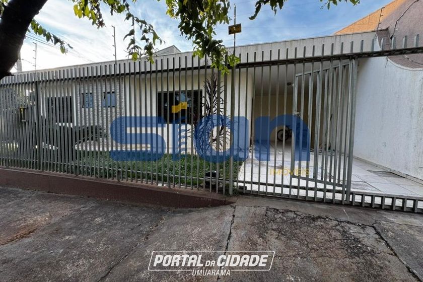Casa para alugar - 200m&sup2; - Zona II