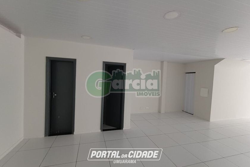 Sal&atilde;o Comercial para alugar - Zona VII