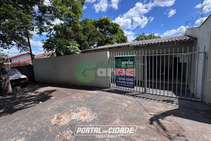 Casa &agrave; venda - 140m&sup2; - Jardim Igua&ccedil;u