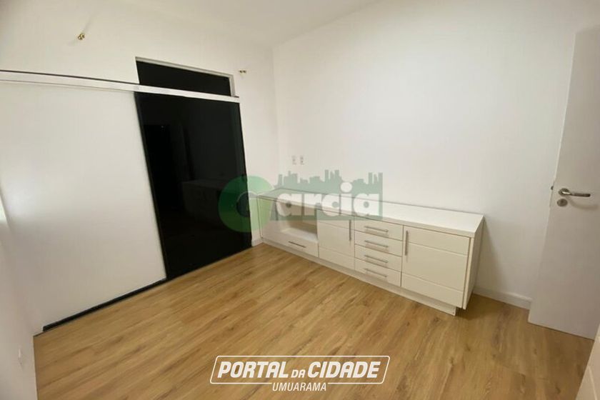 Sobrado &agrave; venda - 439m&sup2; - Zona I-A