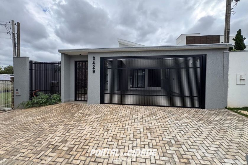 Casa &agrave; venda - 200m&sup2; - Parque Cidade Jardim II