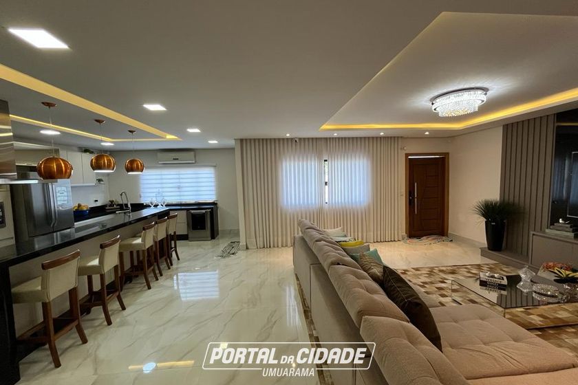 Ch&aacute;cara &agrave; venda - 24m&sup2; - Estrada Jaborandi