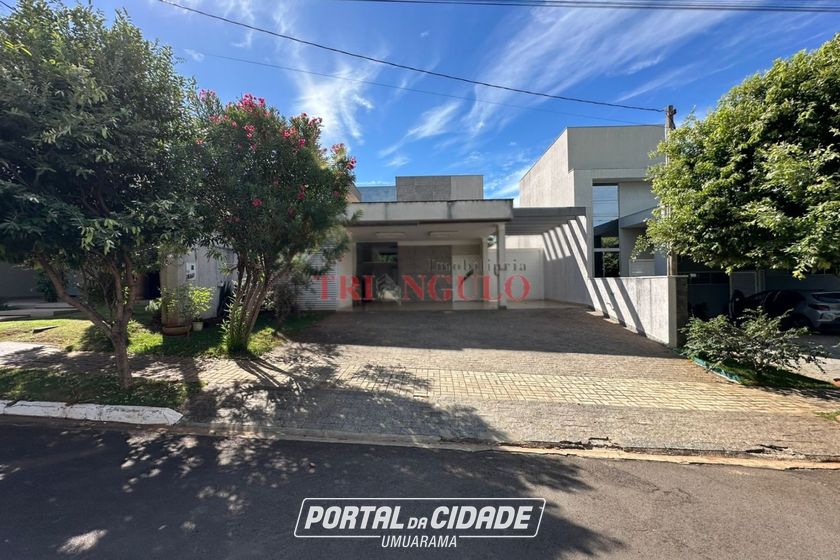Casa &agrave; venda - 180m&sup2; - JARDIM ALPHAVILE