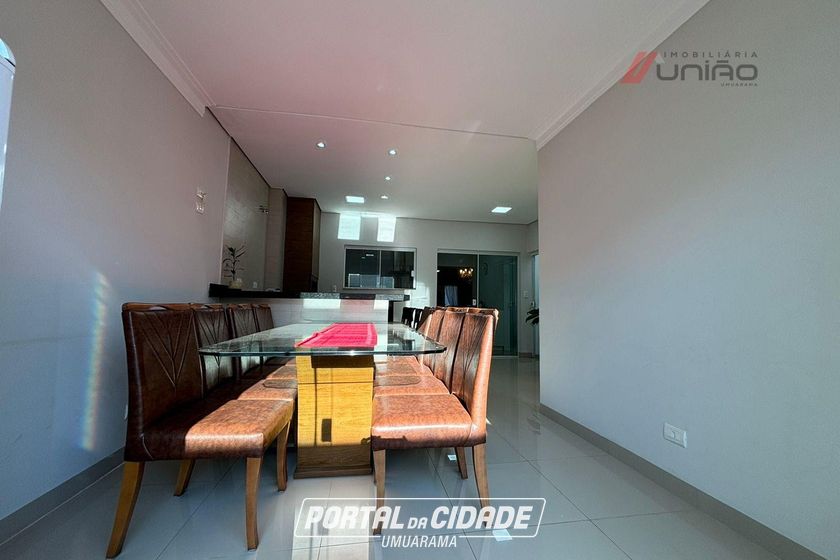 Casa &agrave; venda - 216m&sup2; - Jardim Vit&oacute;ria R&eacute;gia