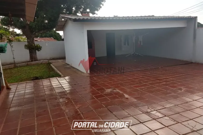 Casa &agrave; venda - ZONA I