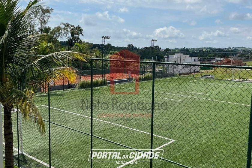 Terreno &agrave; venda - 373m&sup2; - Centro