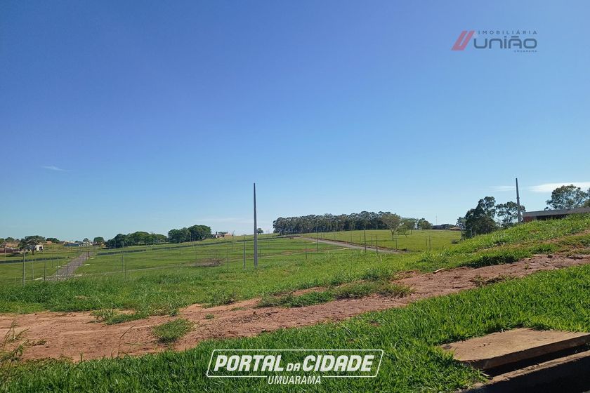 Terreno &agrave; venda - 216m&sup2; - Parque Mont Sion