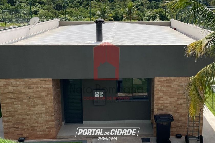 Terreno &agrave; venda - 373m&sup2; - Centro