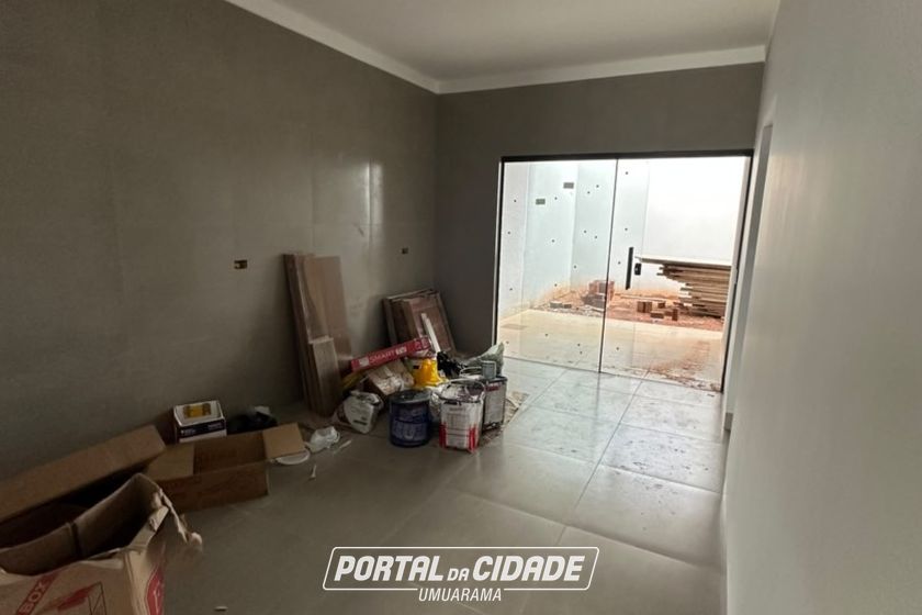 Casa &agrave; venda - 91m&sup2; - PARQUE RESIDENCIAL VILLAGE