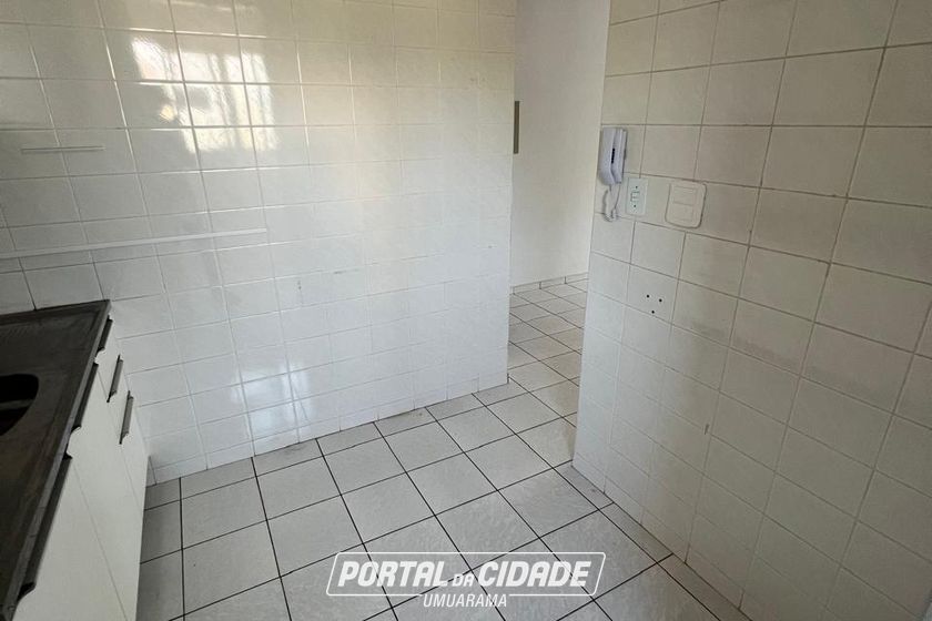 Apartamento para alugar - 60m&sup2; - Zona III