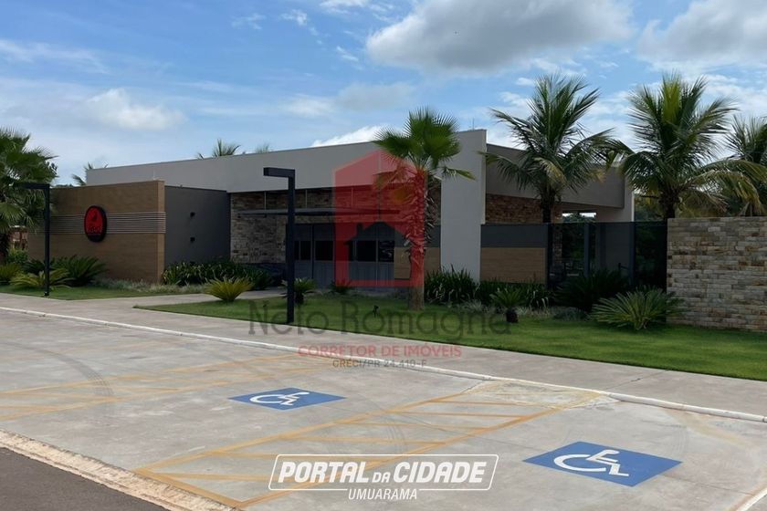 Terreno &agrave; venda - 373m&sup2; - Centro