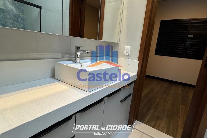 Casa &agrave; venda - 185m&sup2; - PARQUE BANDEIRANTES