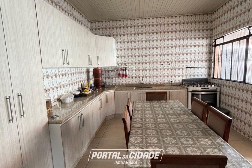 Casa &agrave; venda - 140m&sup2; - Zona VII