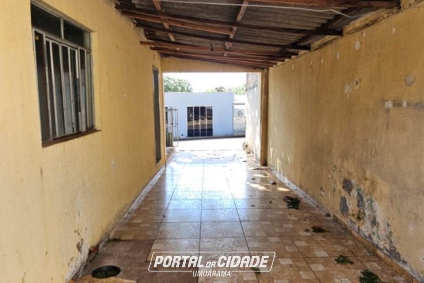 Casa &agrave; venda - 84m&sup2; - CONJUNTO RESIDENCIAL VINTE E SEIS D