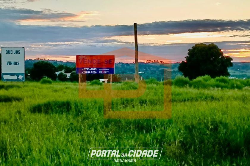 Ch&aacute;cara &agrave; venda - 28000m&sup2; - Estrada Rural