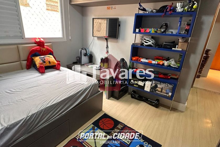 Apartamento &agrave; venda - 143m&sup2; - Zona III