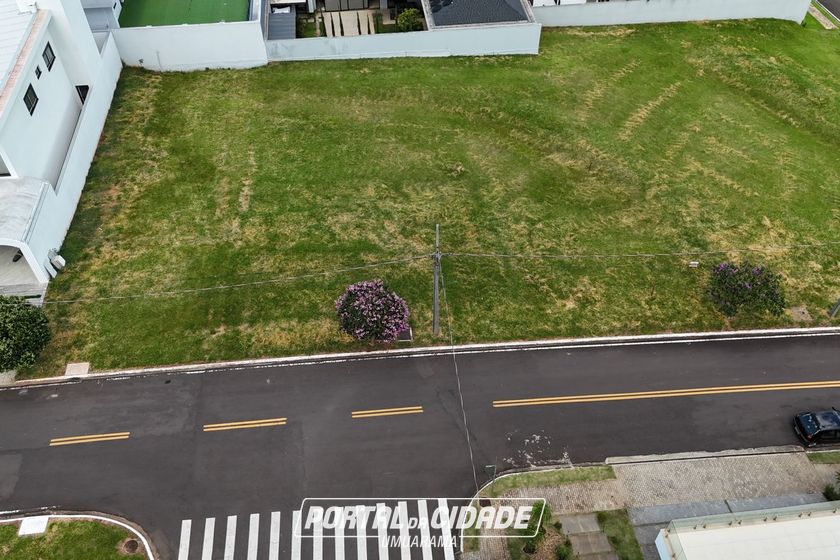 Terreno &agrave; venda - 324m&sup2; - Jardim Belvedere