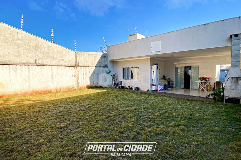 Casa &agrave; venda - 120m&sup2; - Jardim Paris