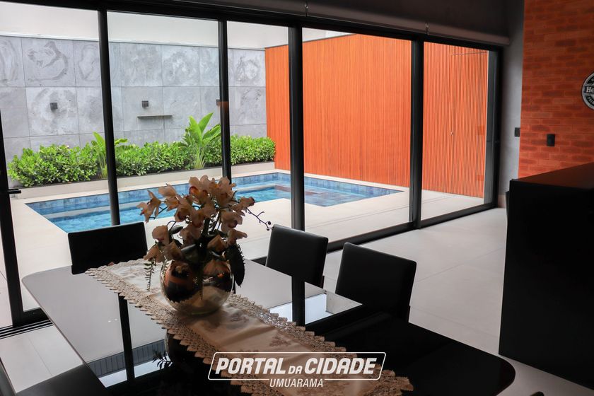 Casa &agrave; venda - 420m&sup2; - Condom&iacute;nio Europark