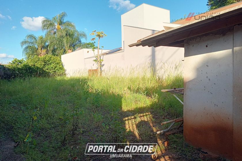 Terreno &agrave; venda - 180m&sup2; - Jardim America