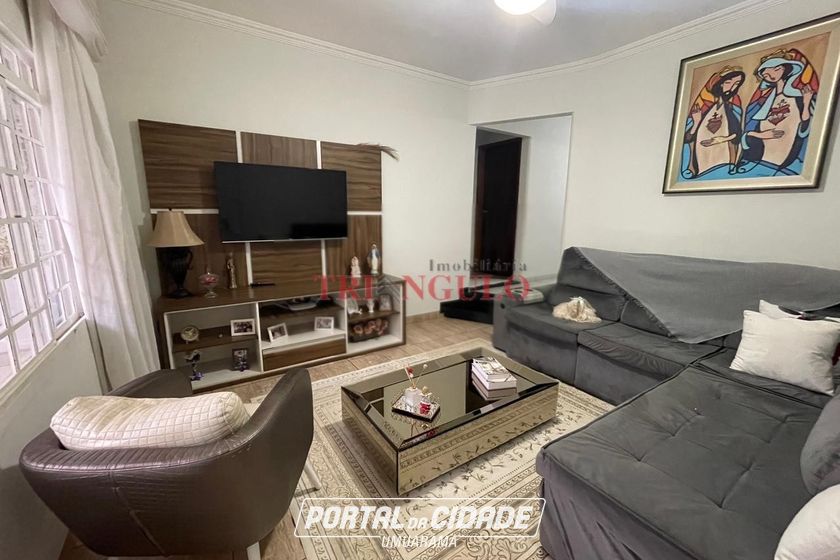 Sobrado &agrave; venda - 248m&sup2; - ZONA VII