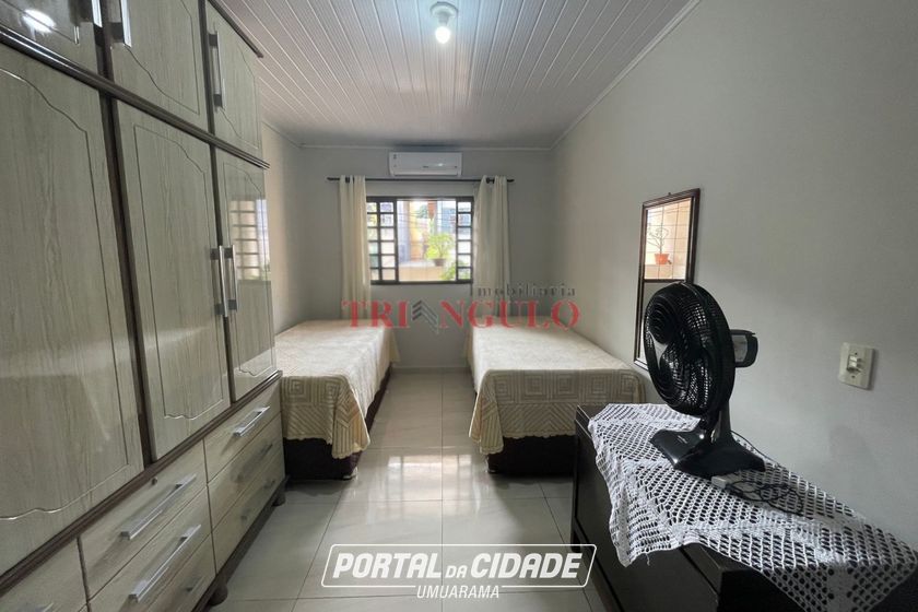 Casa &agrave; venda - 177m&sup2; - JARDIM PETROPOLIS