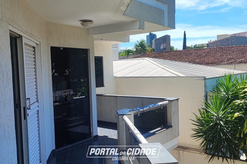 Sobrado &agrave; venda - 365m&sup2; - Zona II