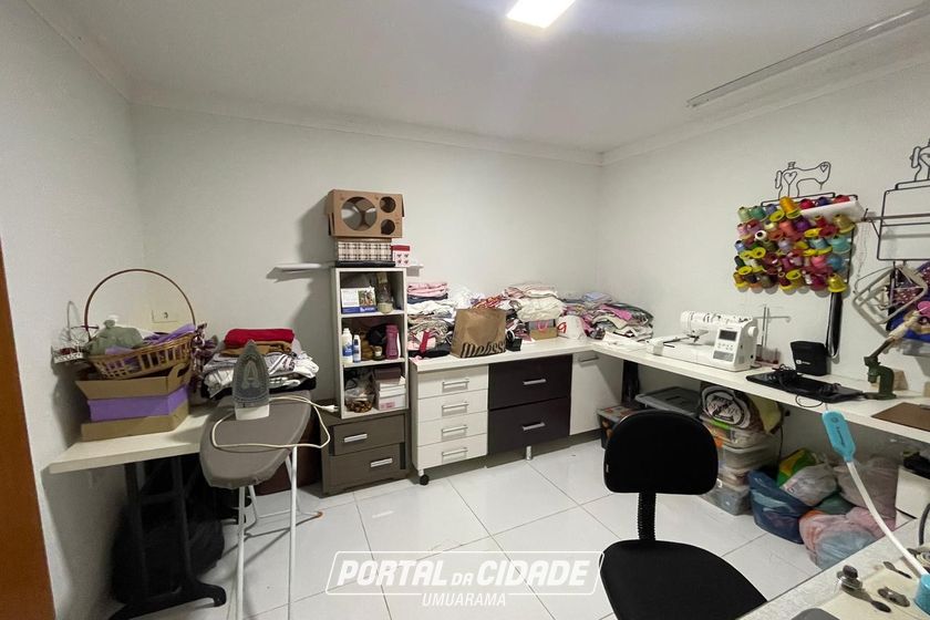 Casa &agrave; venda - 248m&sup2; - ZONA VII