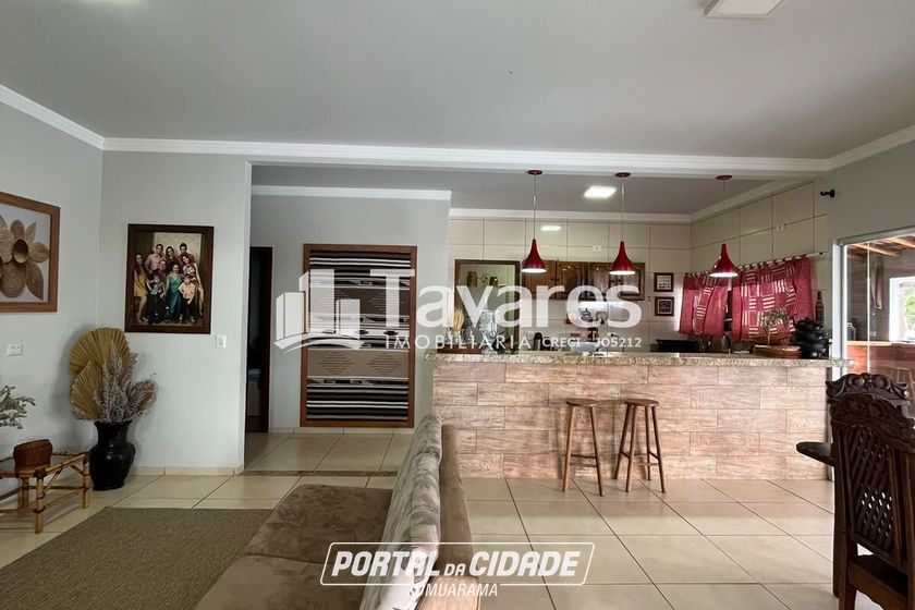 Ch&aacute;cara &agrave; venda - 6050m&sup2; - Zona VII