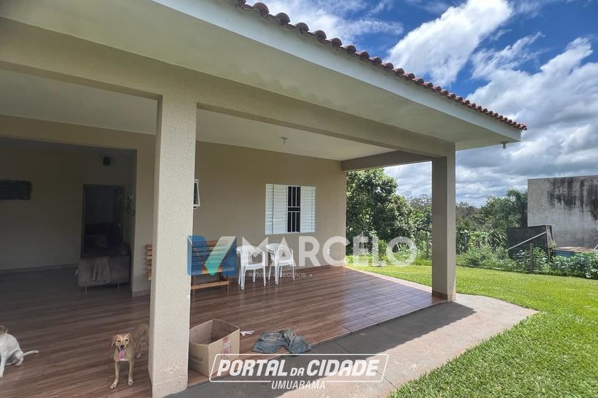 Ch&aacute;cara &agrave; venda - 4597m&sup2; - -