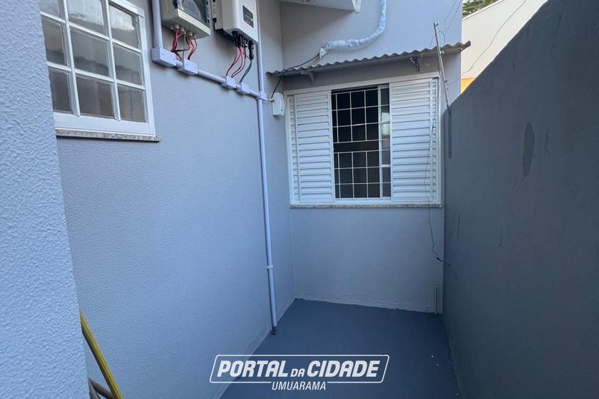 Casa para alugar - 100m&sup2; - Jardim Alphavile