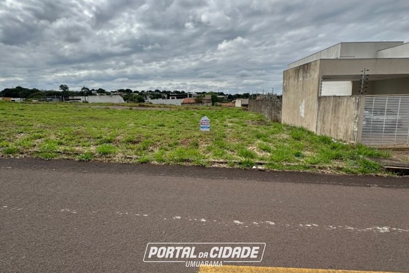 Terreno &agrave; venda - 214m&sup2; - JARDIM AEROPORTO