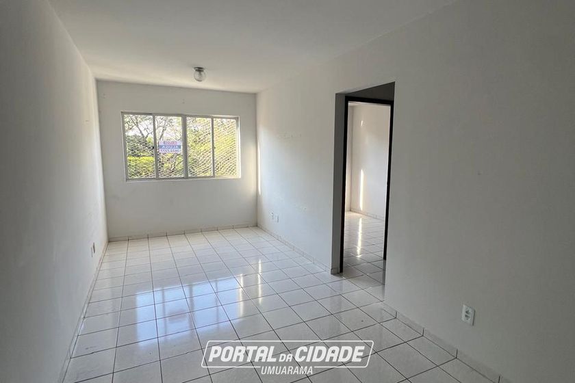 Apartamento para alugar - 60m&sup2; - Zona III