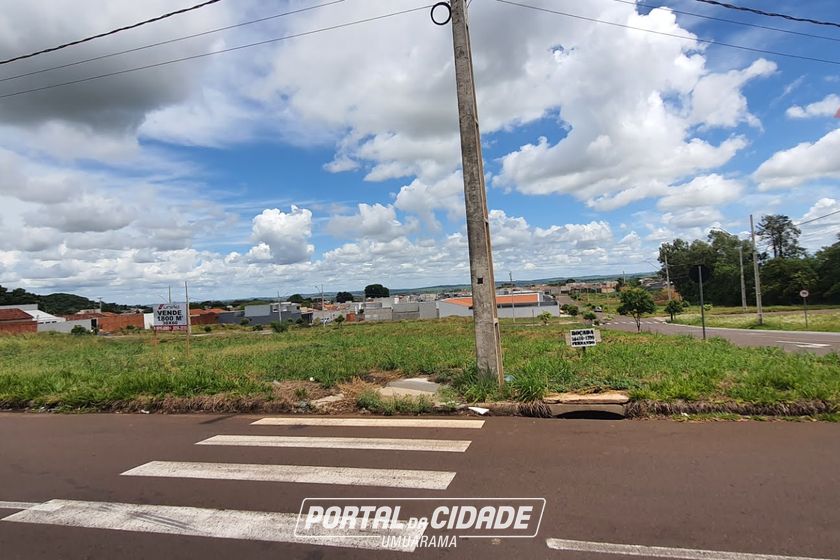 Sala Comercial &agrave; venda - 1800m&sup2; - Parque Jap&atilde;o