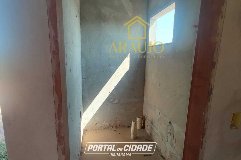 Casa &agrave; venda - 200m&sup2; - Porto Camargo