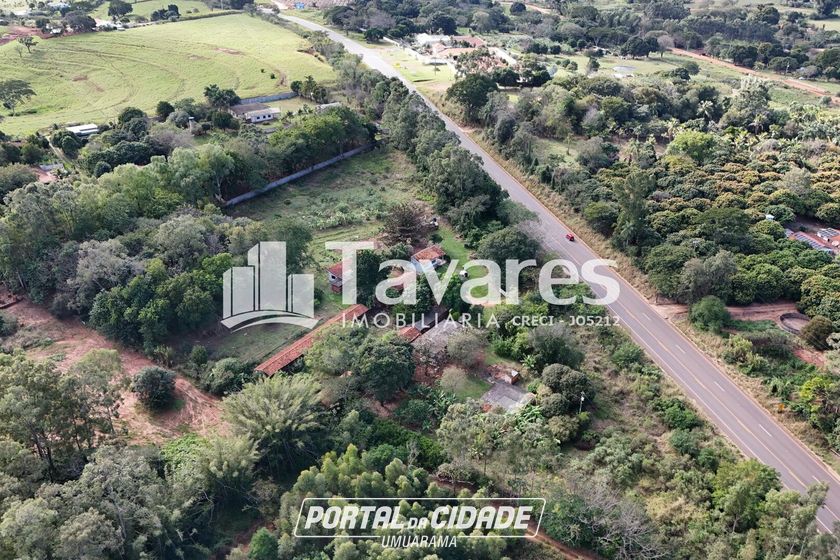 Ch&aacute;cara &agrave; venda - 14000m&sup2; - &Aacute;rea Rural de Umuarama