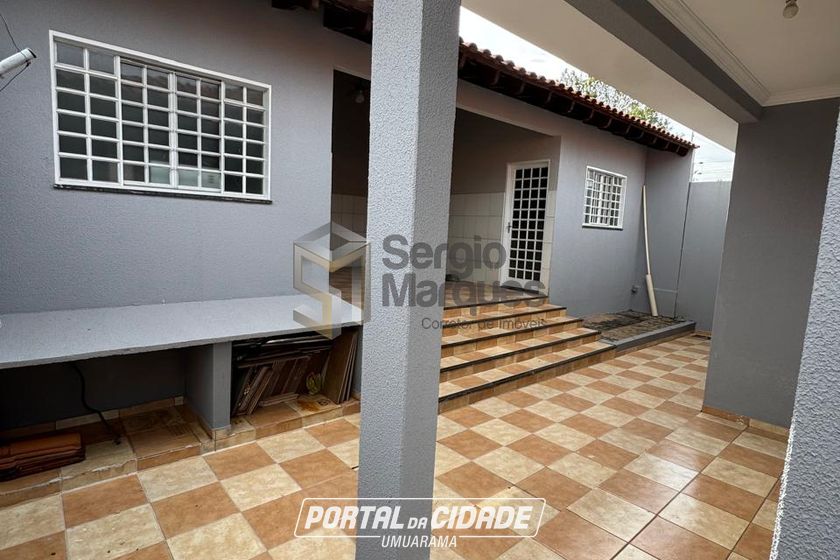 Casa &agrave; venda - 250m&sup2; - Jardim Bandeirantes