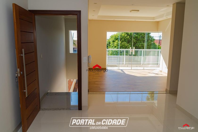 Casa &agrave; venda - 185m&sup2; - Zona Armaz&eacute;m