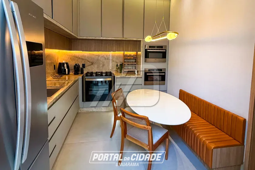 Casa &agrave; venda - 468m&sup2; - Residencial Euro Park