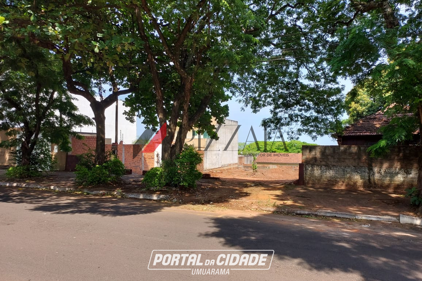 Terreno &agrave; venda - 525m&sup2; - Zona VI